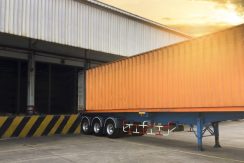 اجاره انبار 1200 متری بانگهبانی درجاده قدیم کرج